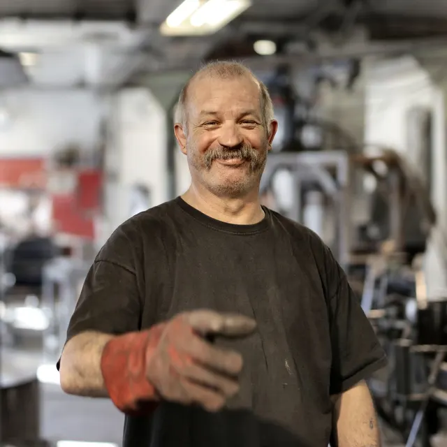 Portrait of Daniel Hart, owner and lead technician